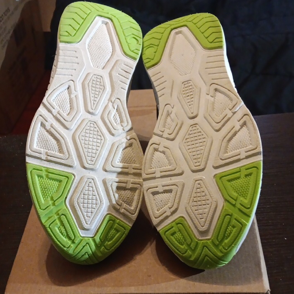 Skora Navy and Green Running Shoes Mens 8 Womens 9.5 EUC - Picture 8 of 8